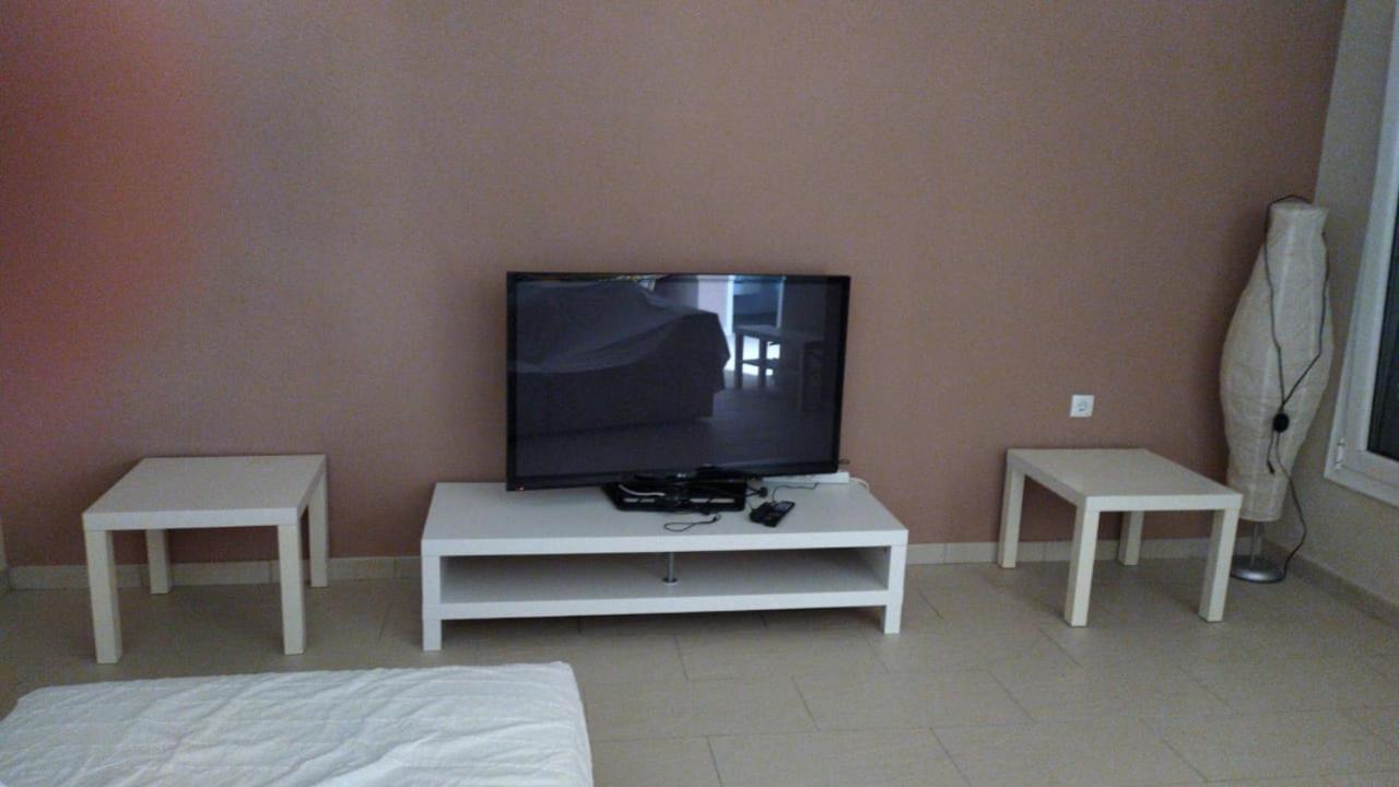 Fotis Apartments Skala Neon Kydonion Exterior foto